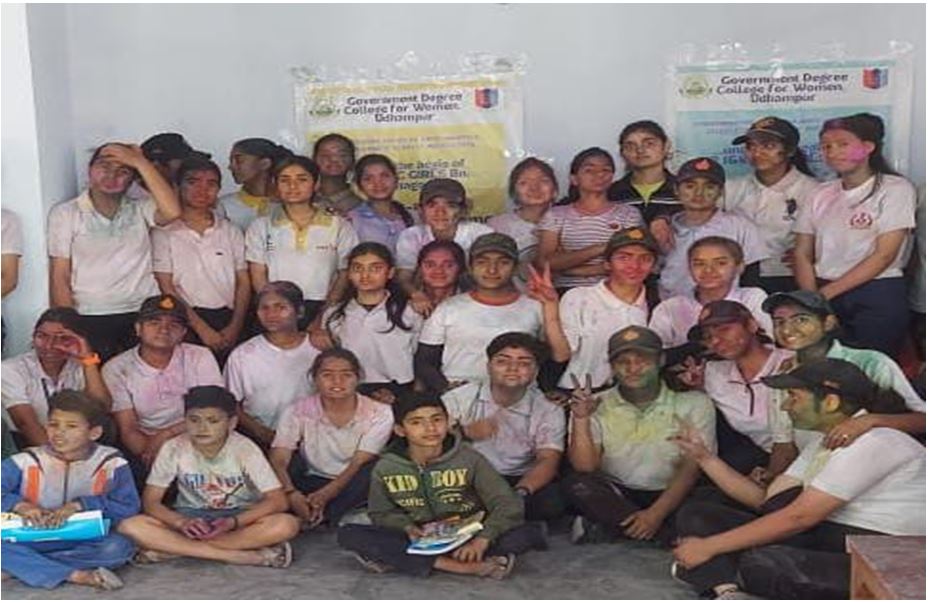 NCC CADETS FRIM GCW UDHAMPUR VISIT JAGRITI ORPHANAGE AND OLD AGE HOME